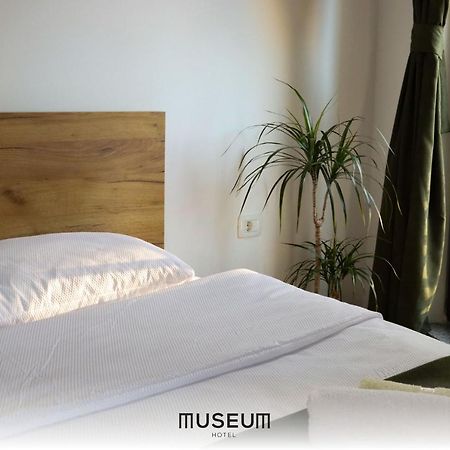 Museum Hotel Приштина Экстерьер фото