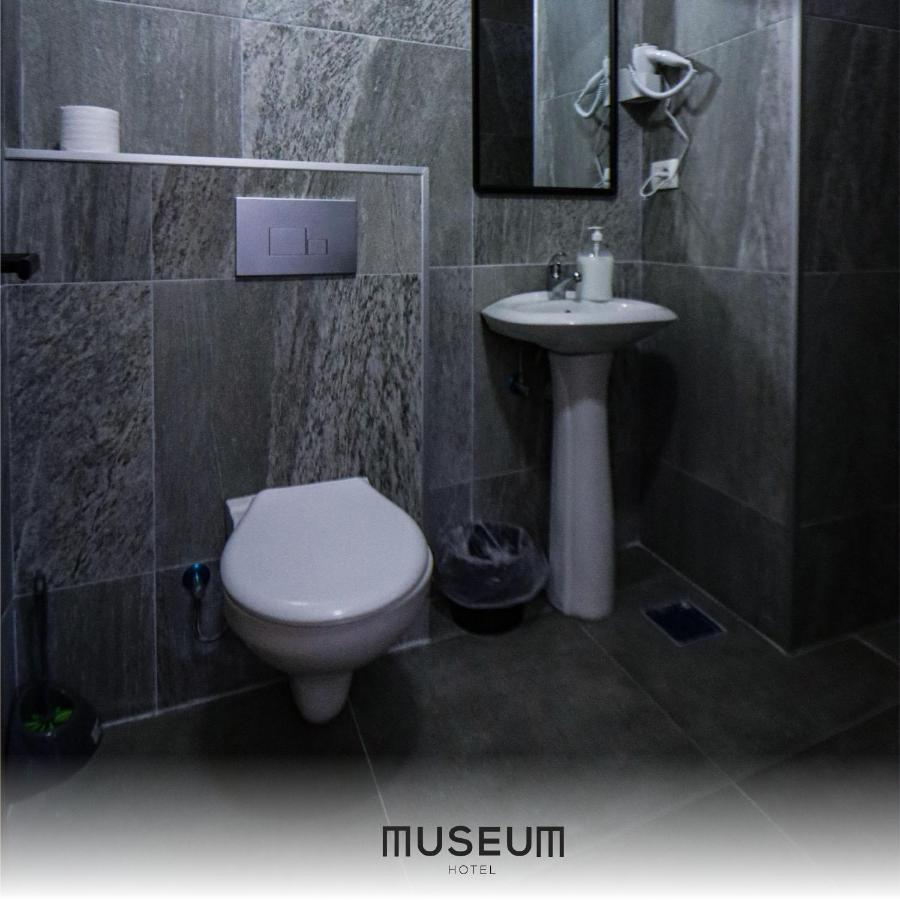 Museum Hotel Приштина Экстерьер фото