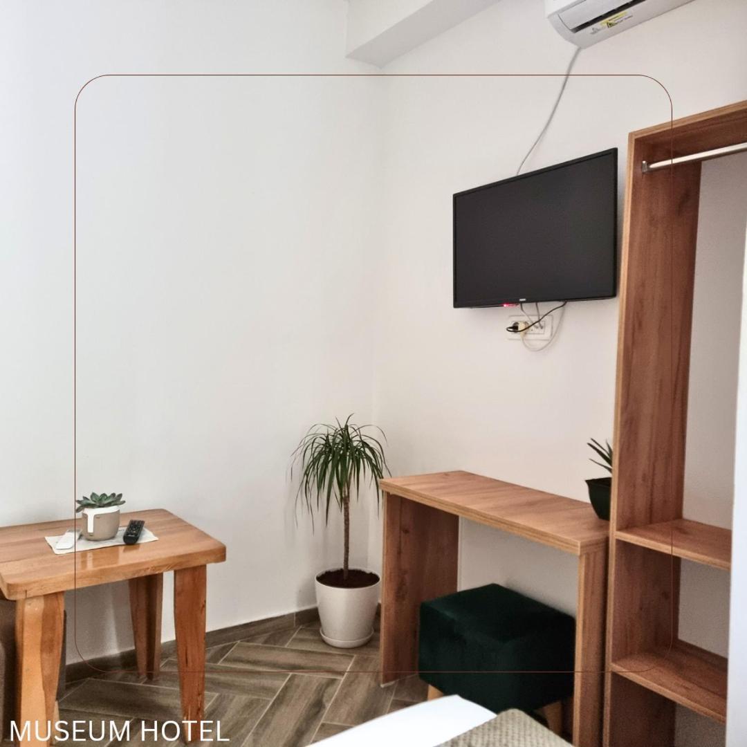 Museum Hotel Приштина Номер фото